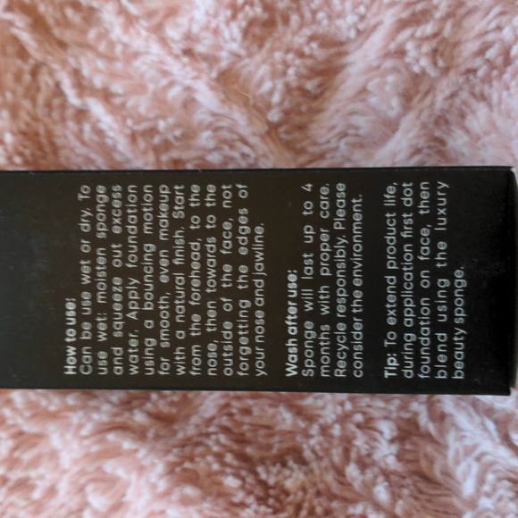 Elaina Badri Luxury Beauty Sponge 2 Pk - Picture 4 of 4